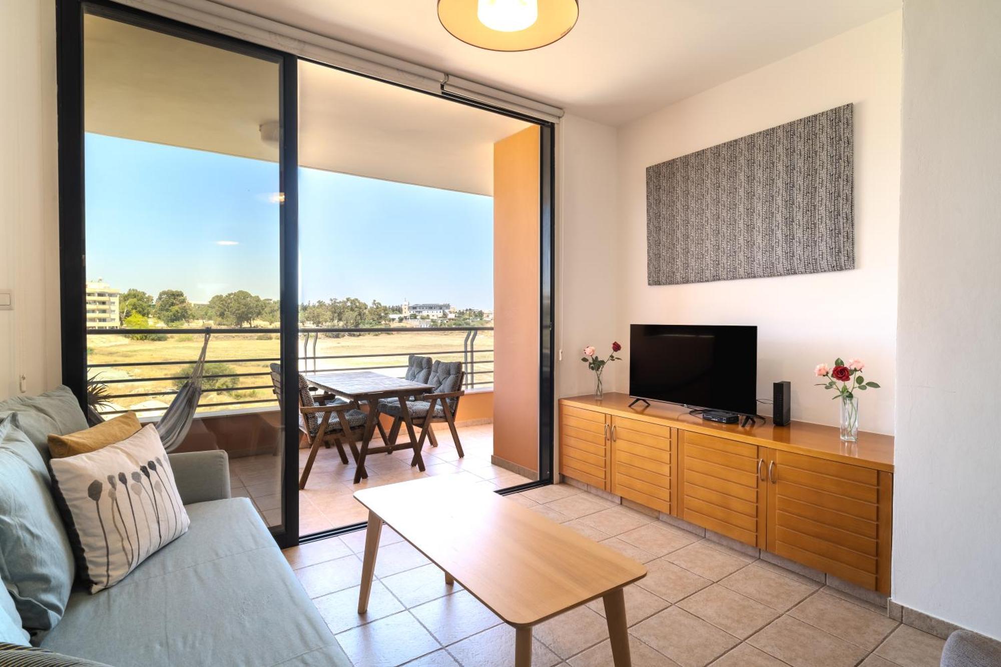 Isabella One Bedroom Larnaca Luaran gambar